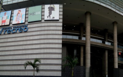 EL RECREO BRINDA  UNA MAYOR SEGURIDAD EN EL ÁREA DE ESTACIONAMIENTO