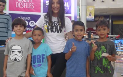 SAMBIL PARAGUANA REGALA SONRISAS, MAGIA Y COLOR A LOS NIÑOS EN LA FERIA DE JUEGOS