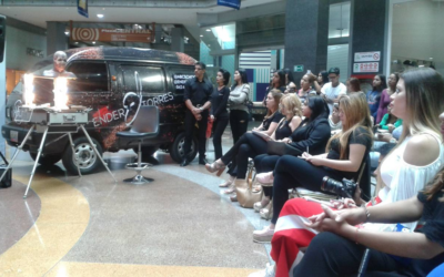 CARACAS: ENDER TORRES PRESENTÓ SU PRIMERA MASTERCLASS DE MAQUILLAJE PROFESIONAL.