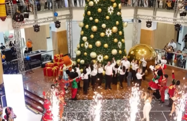 ¡EL ENCENDIDO DE NAVIDAD EN CIUDAD COMERCIAL LAS TRINITARIAS FUE SIMPLEMENTE INCREÍBLE!